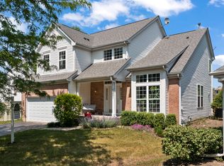 6291 Formoor Ln, Gurnee, IL 60031