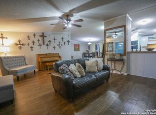 1115 Ridgeway Dr, Bulverde, TX 78163