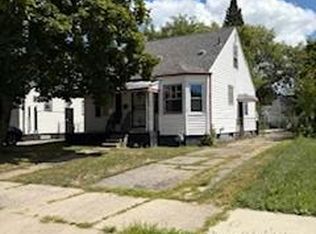 7376 Westwood St, Detroit, MI 48228