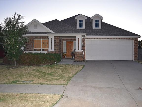 2nd image of 8305 Sandlin Dr