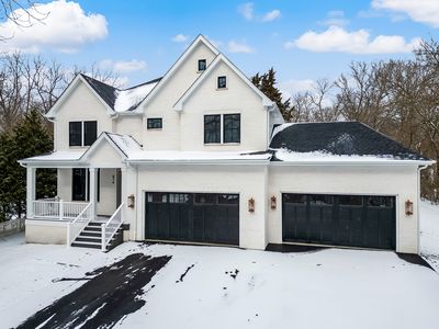 874 Walnut St, Glen Ellyn, IL, 60137