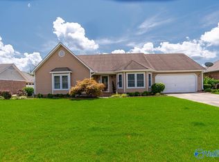 2611 Little John St SW, Decatur, AL 35603