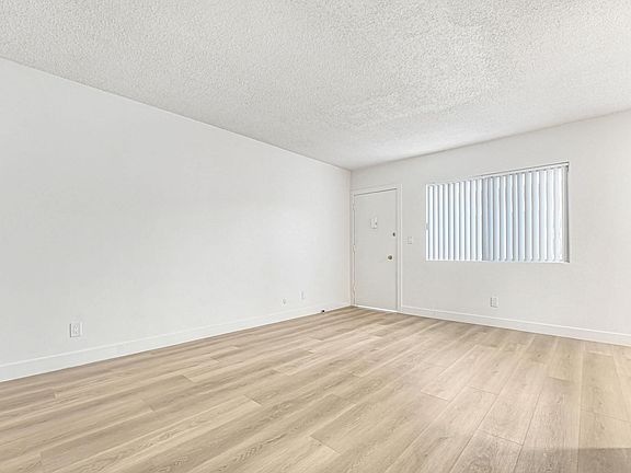 2nd image of 3666 Cardiff Ave APT 6