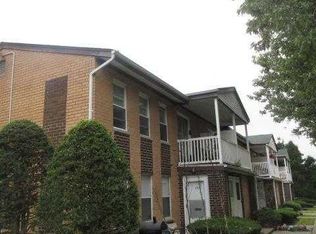 147 Artist Lake Dr, Middle Island, NY 11953