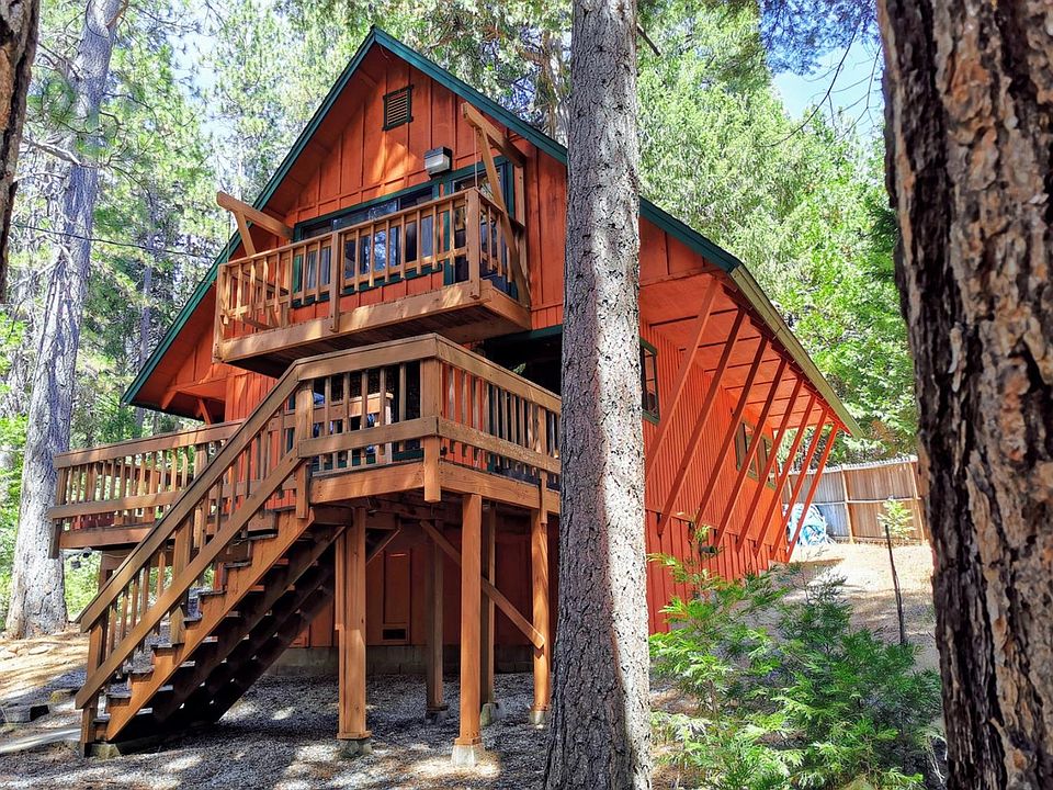 2nd image of 4915 Rollingwood Ct
