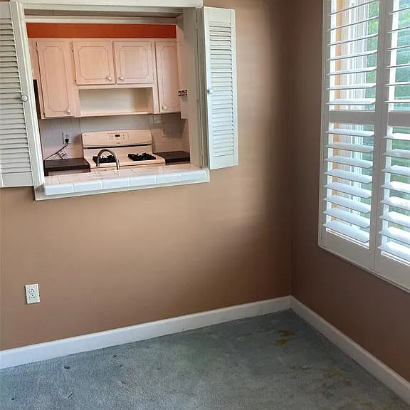5750 80th St N #D206 — Photo 11