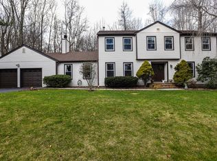 17 Timberline Dr, Flanders, NJ 07836