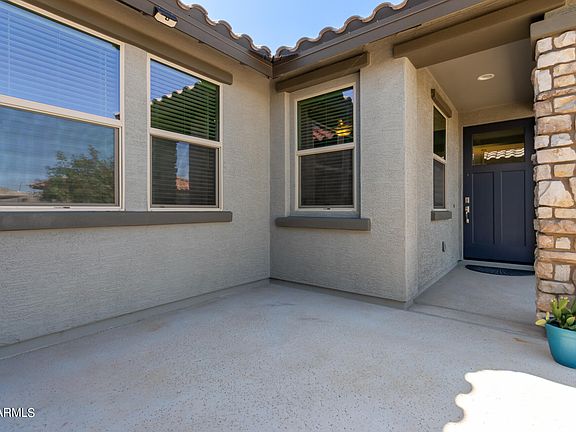 4th image of 41373 W CARLISLE Lane