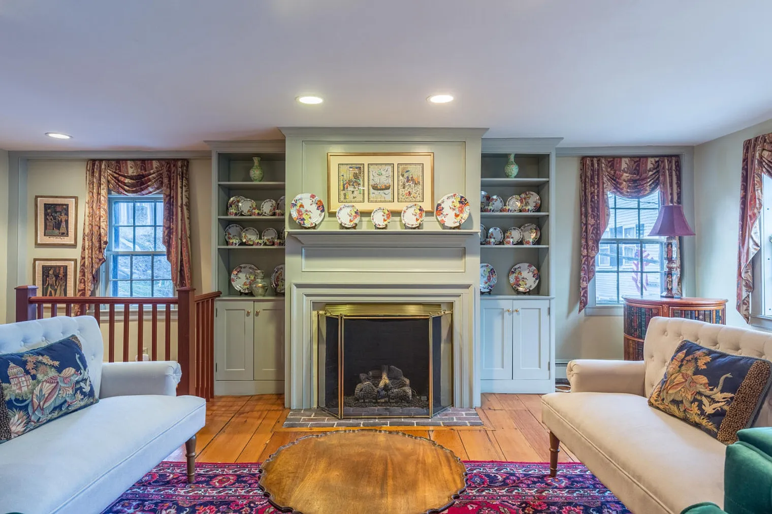 4 bed, 3.0 bath, 2497 sqft, $9,766 — Photo 3