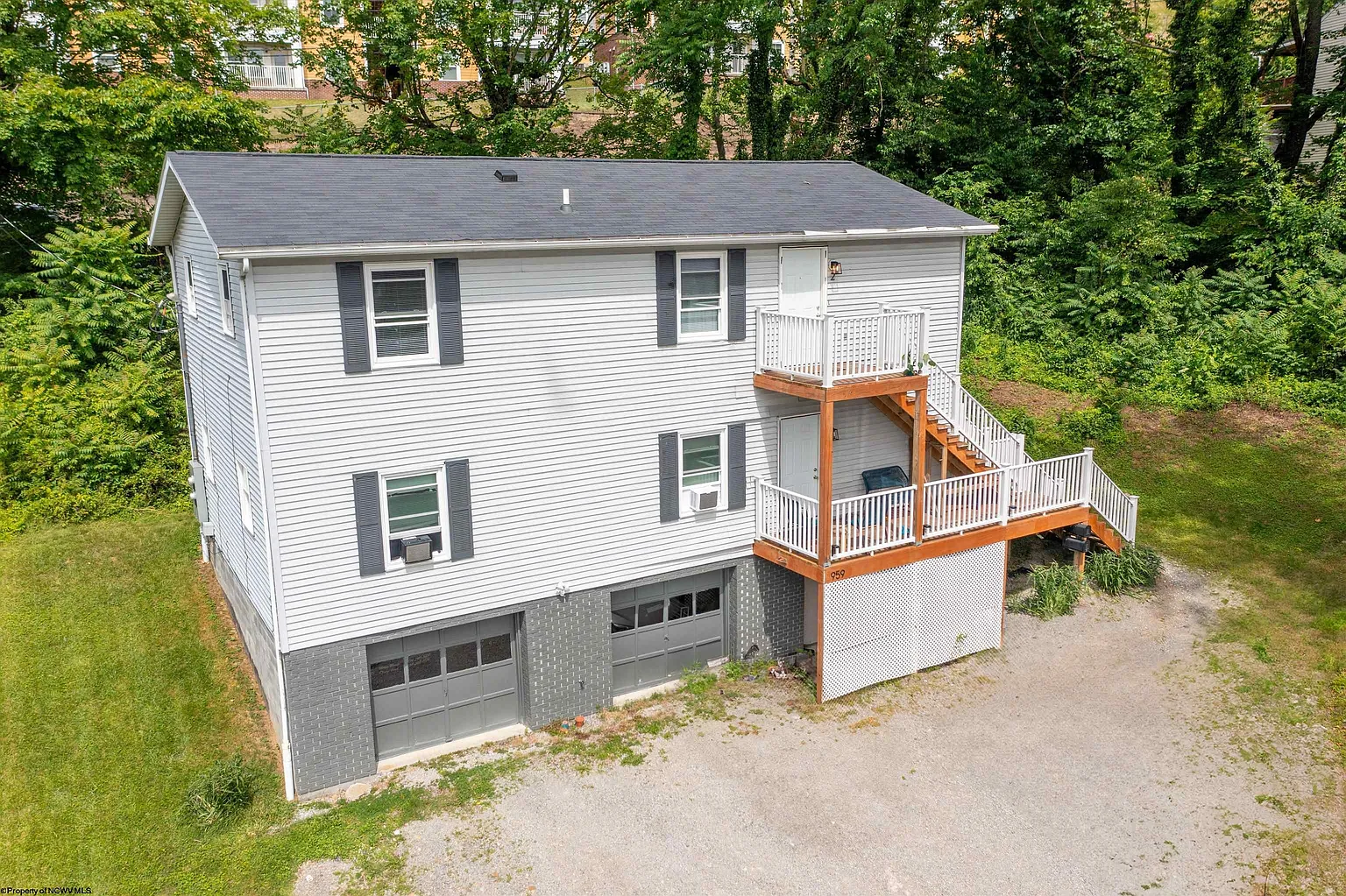 959 Weaver St #2 photo 1