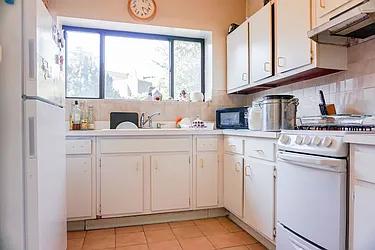 Rented by Delta Commercial Real Estate