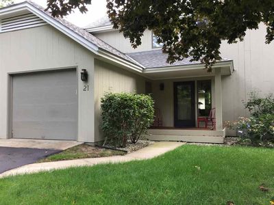 500 Westridge Dr APT 21, Harbor Springs, MI, 49740