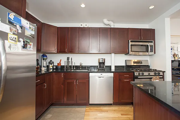 Rented by OGI Management | media 16