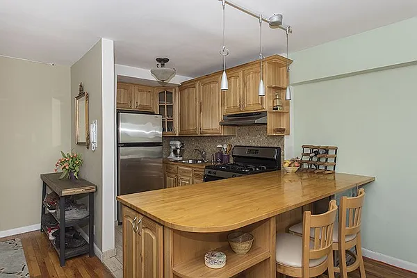 Sold by Brooklyn Hearth Realty | media 11