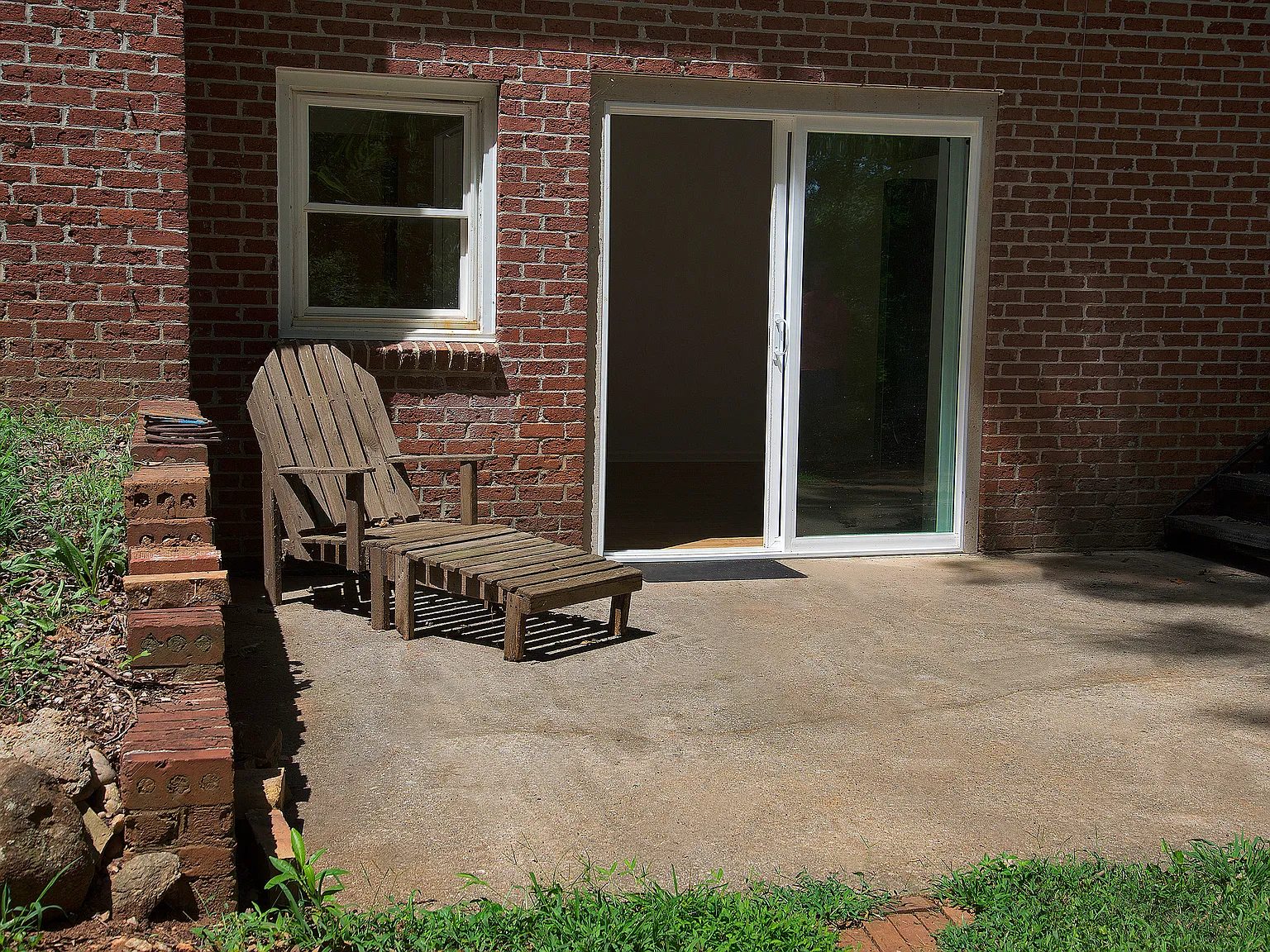 1 bed, 900 sqft, $1,800 — Photo 3