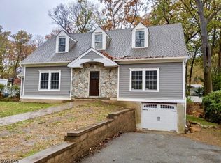 126 Fox Hill Rd, Denville, NJ 07834