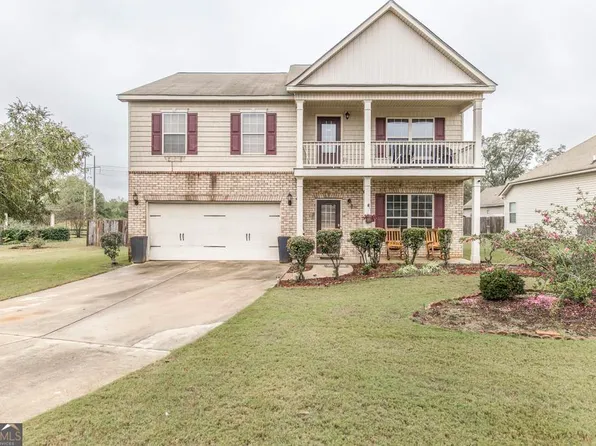 110 Shady Bank Ln, Byron, GA 31008