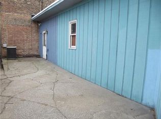 1537 Steiber St, Whiting, IN 46394