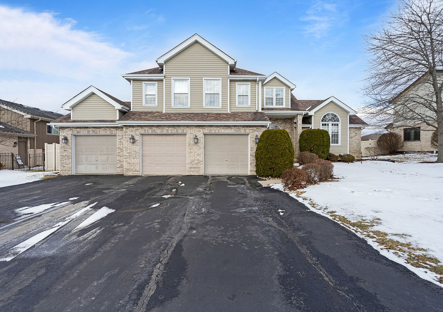 9920 Sussex Ct, Mokena, IL 60448 | Zillow