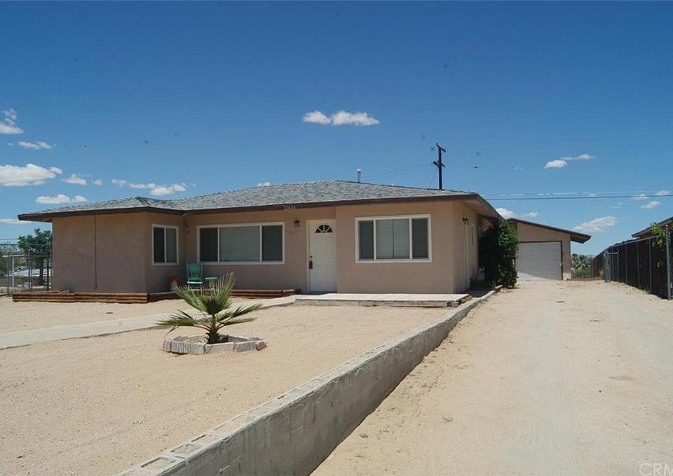 1st image of 72426 El Paseo Dr