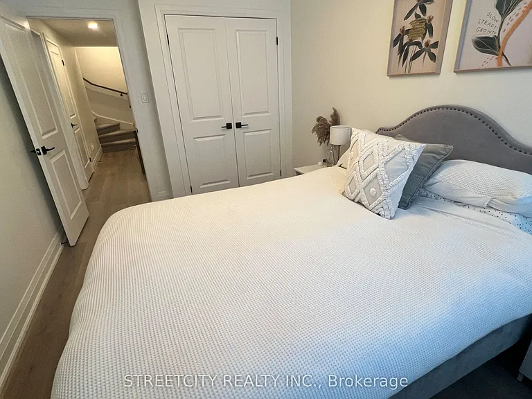 3900 Savoy St E #31 — Photo 7