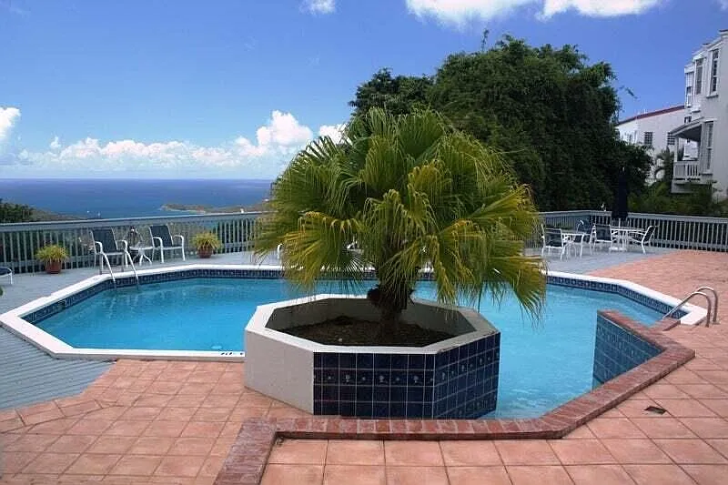 3 bed, 2350 sqft, $6,200 — Photo 2