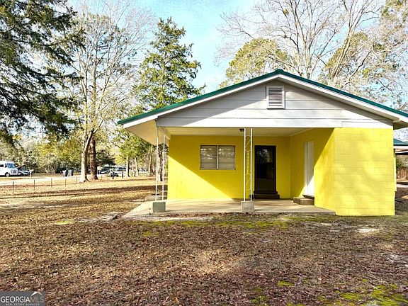 5th image of 118 Flint St