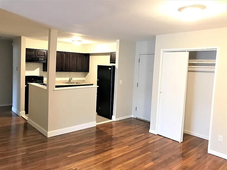 363 Park Ave #2 — Photo 15
