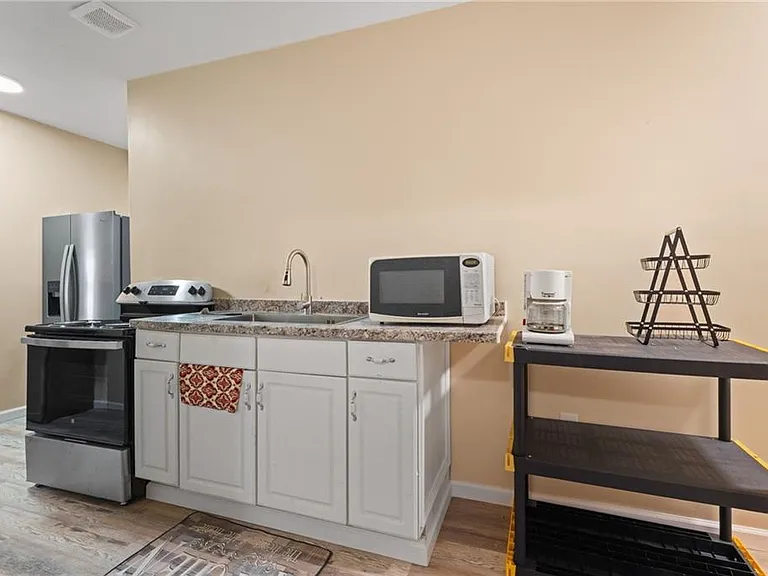 5504 Mountain View Smt — Photo 5