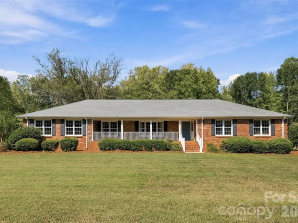 2022 Crowders Creek Rd, Gastonia, NC 28052