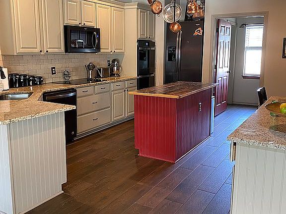 2nd image of 346 Aledo Springs Ct