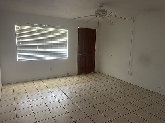 4th image of 307 Grant St #B