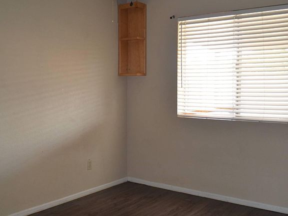 5th image of 4221 W Aster Dr