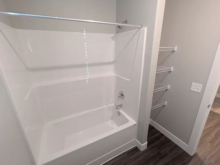 752 N Favreau Ln #V204 — Photo 14