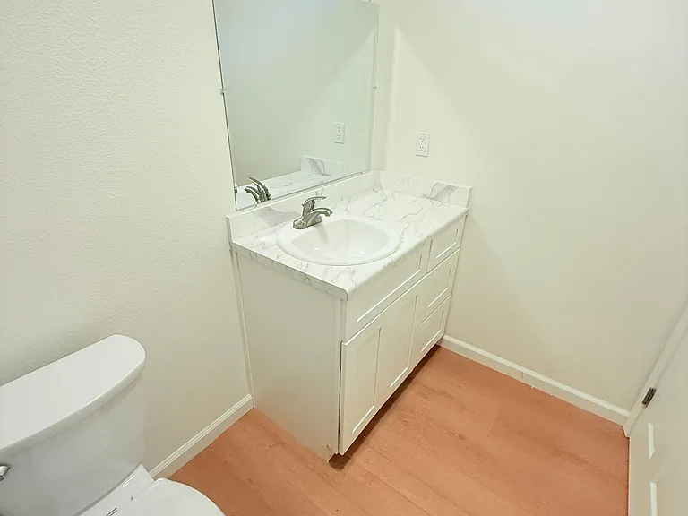 4168 Woodland St #C — Photo 12