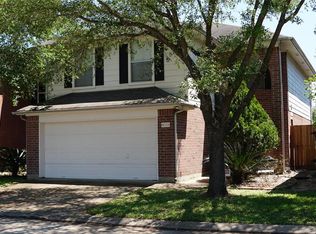 8016 Golf Green Cir, Houston, TX 77036