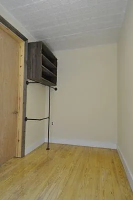 Rented by Veracity NYC LLC | media 28