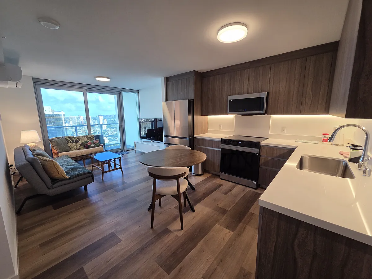 Living Room & Kitchen - 1515 Liona St #3605