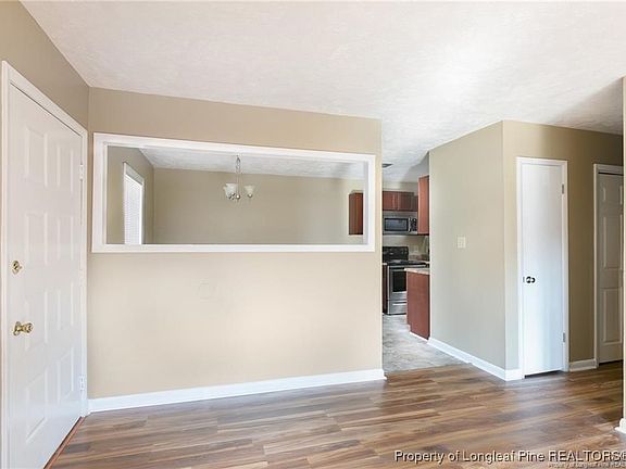 4th image of 606 Mosswood Ln