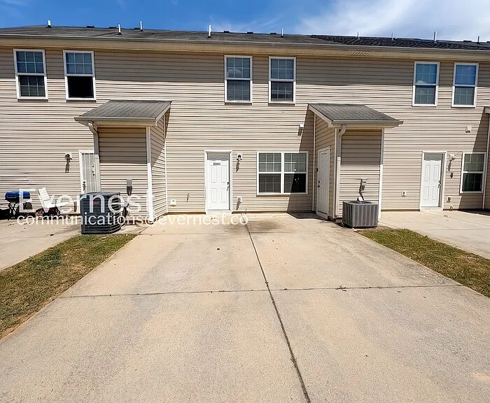 8609 Thomas Ln — Photo 21