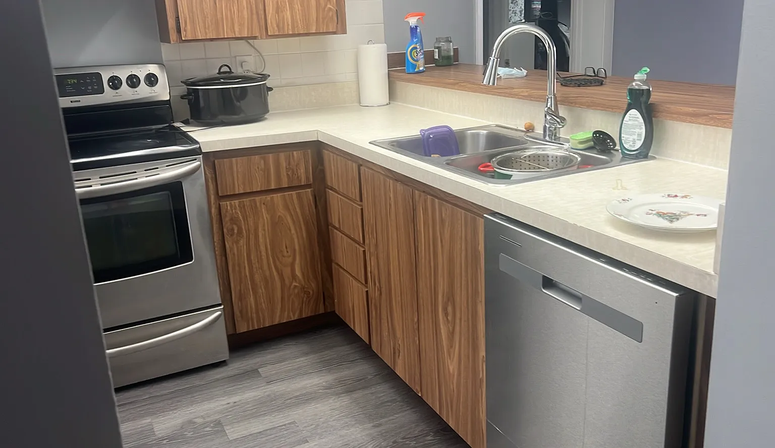 2 bed, 1400 sqft, $1,250 — Photo 1