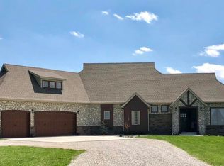 853 Grayhawk Loop, Marshfield, MO 65706
