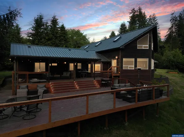 4814 Sams Creek Rd, Toledo, OR 97391