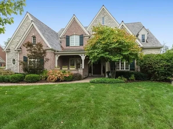 1981 W Southmeadow Ln, Lake Forest, IL 60045