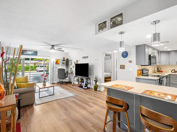1428 SE 4th Avenue, Deerfield Beach, FL 33441