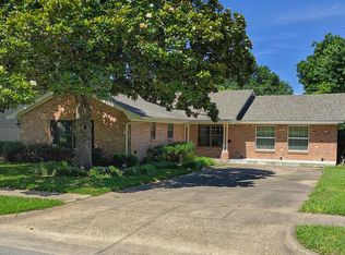 8611 Hackney Ln, Dallas, TX 75238