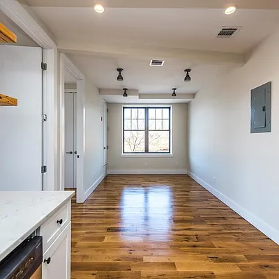 Rented by Nooklyn NYC LLC | media 19