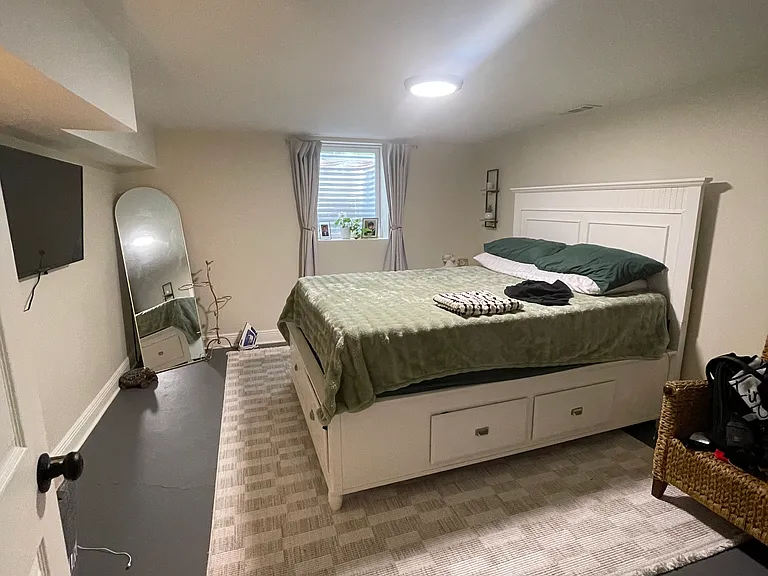 22W472 Armitage Ave — Photo 1