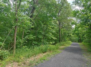 Highview Dr, Mc Veytown, PA 17051
