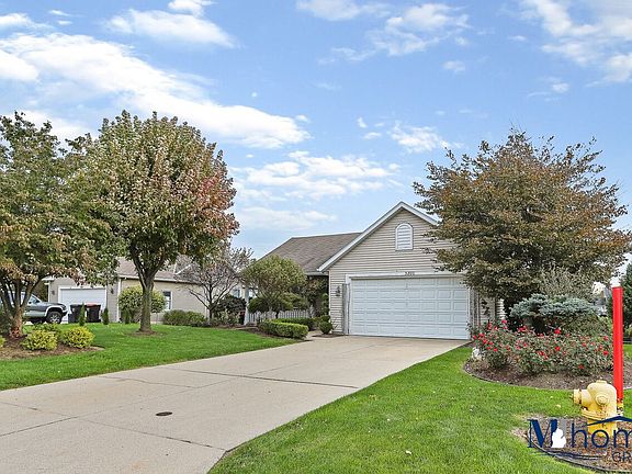 2nd image of 3800 Bent Pine Dr